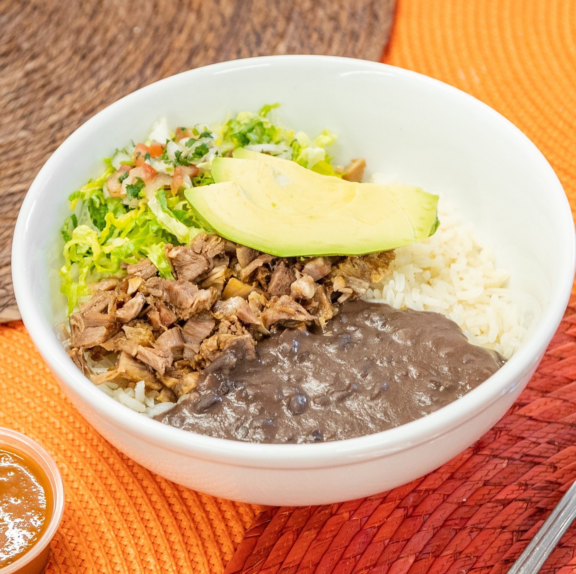 Bowl - Carnitas en Salsa Morita.